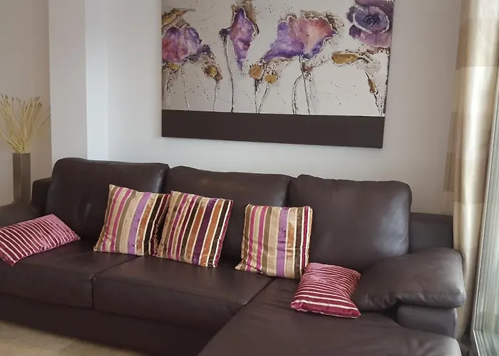 Lovely 3 Bed 2Nd Floor Apartment In Miraflores